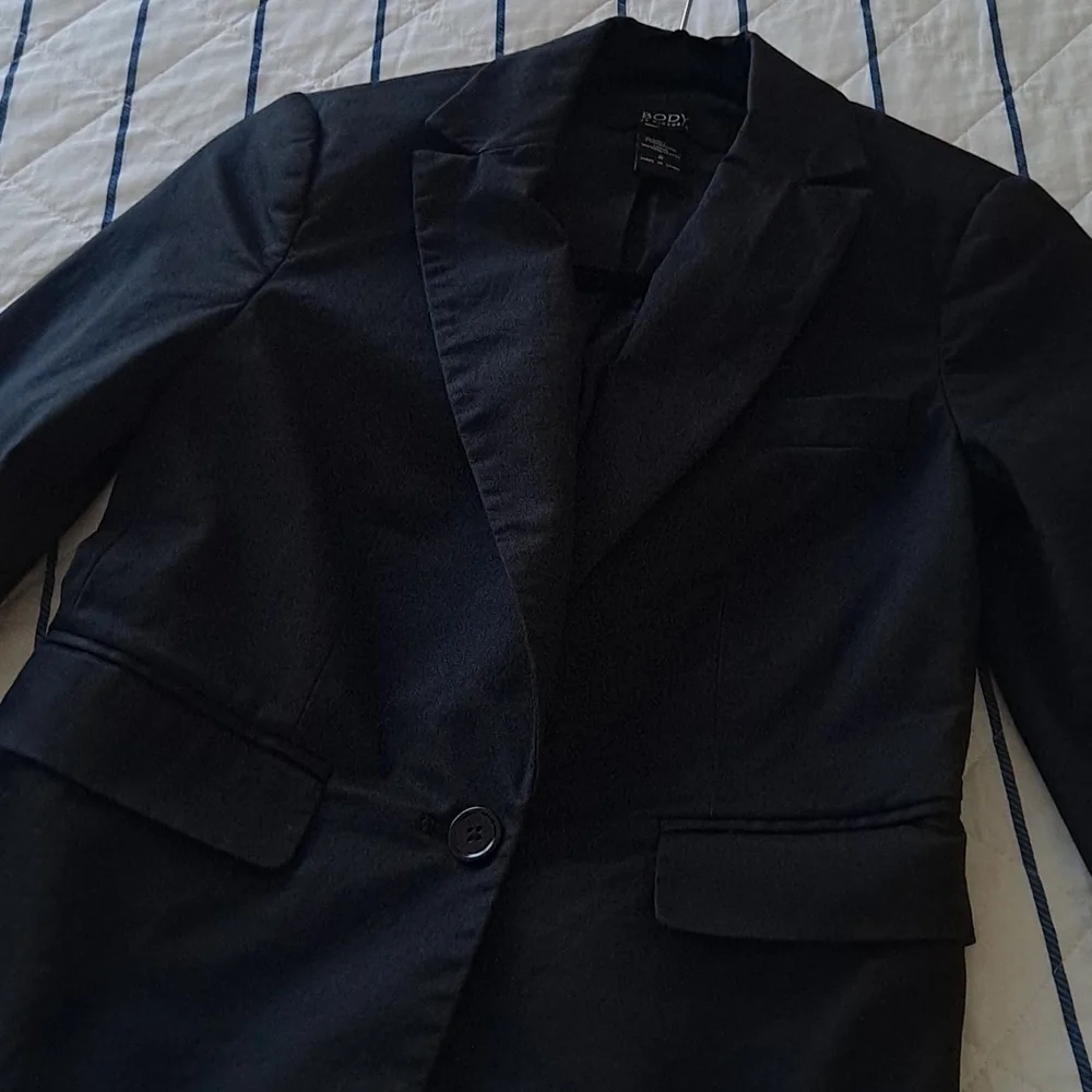 Jacket - Picture 4 of 8